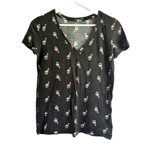 👽Alien Santa Hat Christmas V Neck T Shirt 👽